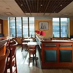 Grand De La Seine Hotel