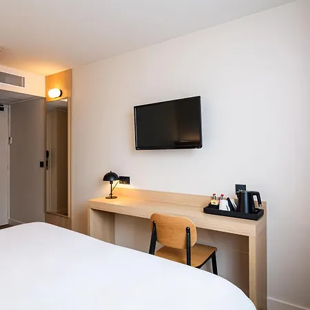 Kyriad Centre Hotel
