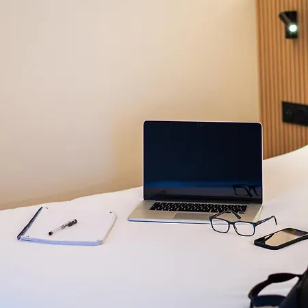 Ξενοδοχείο Grand De La Seine