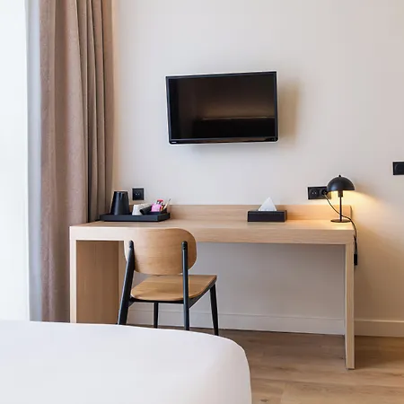 Grand De La Seine Otel