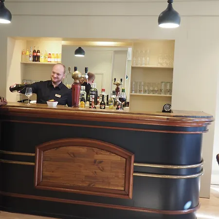 Grand De La Seine Ξενοδοχείο 4*