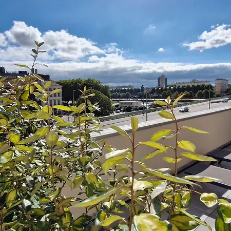 Hotel Kyriad Centre 4*
