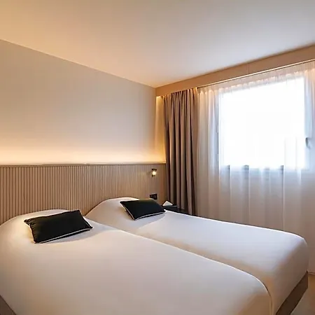 Grand De La Seine 4* Rouen