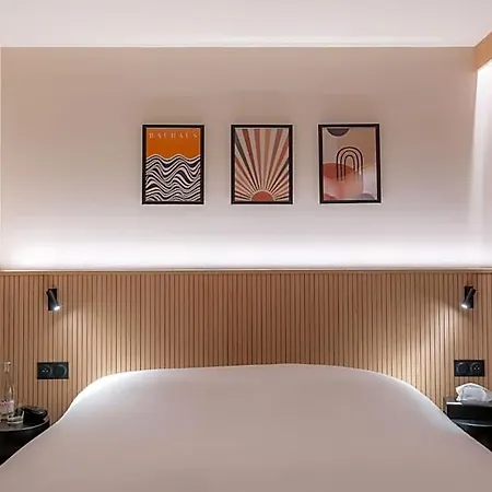 Grand De La Seine Hotell