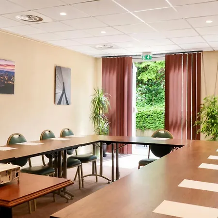 Hotell Grand De La Seine 4*