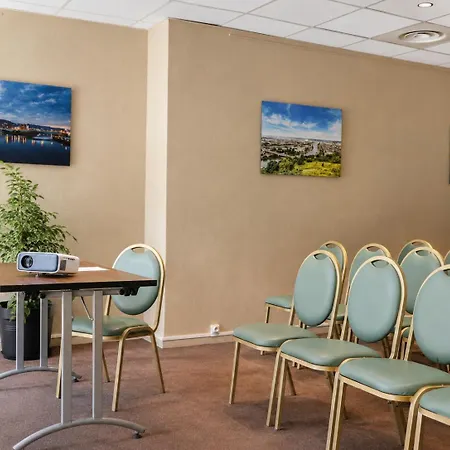 Kyriad Centre Hotel
