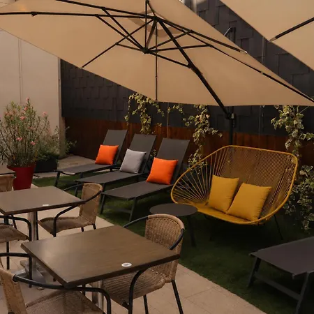 Kyriad Centre Hotel 4*