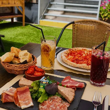 Kyriad Centre Hotel Rouen