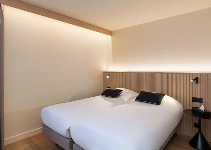 Grand De La Seine 4* Руан