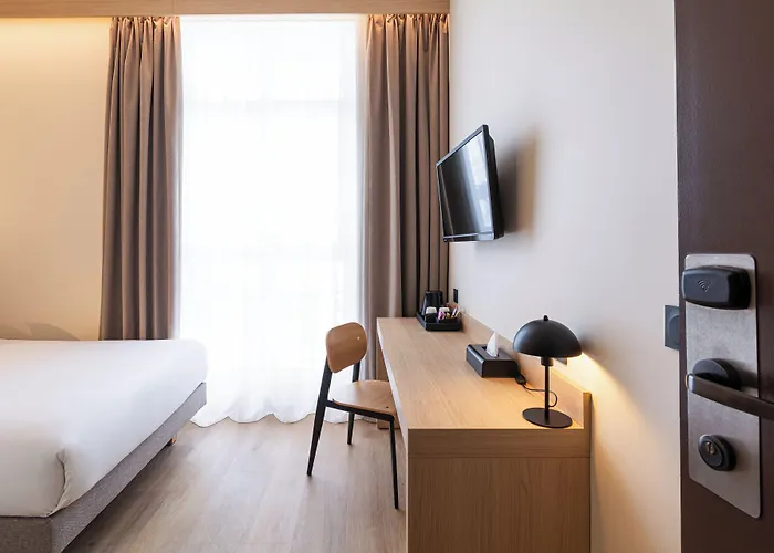 Grand De La Seine Руан