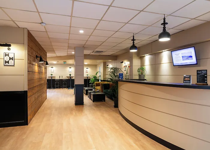 Hotel Grand De La Seine 4*